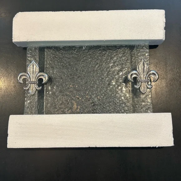 Thirstystone Square Glass Tray, Fleur De Lis - Picture 3 of 3